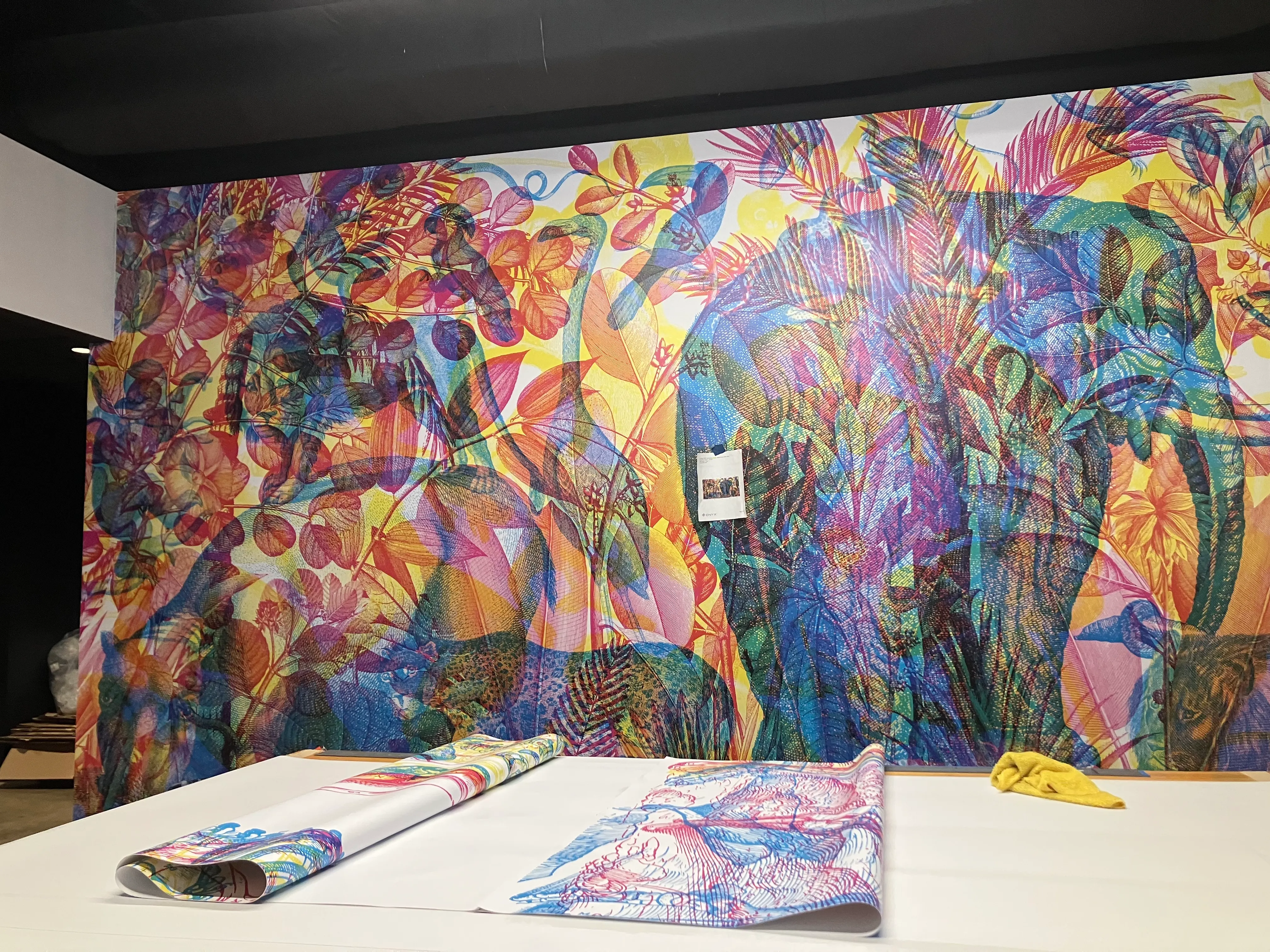 Wallpaper installation by RCO