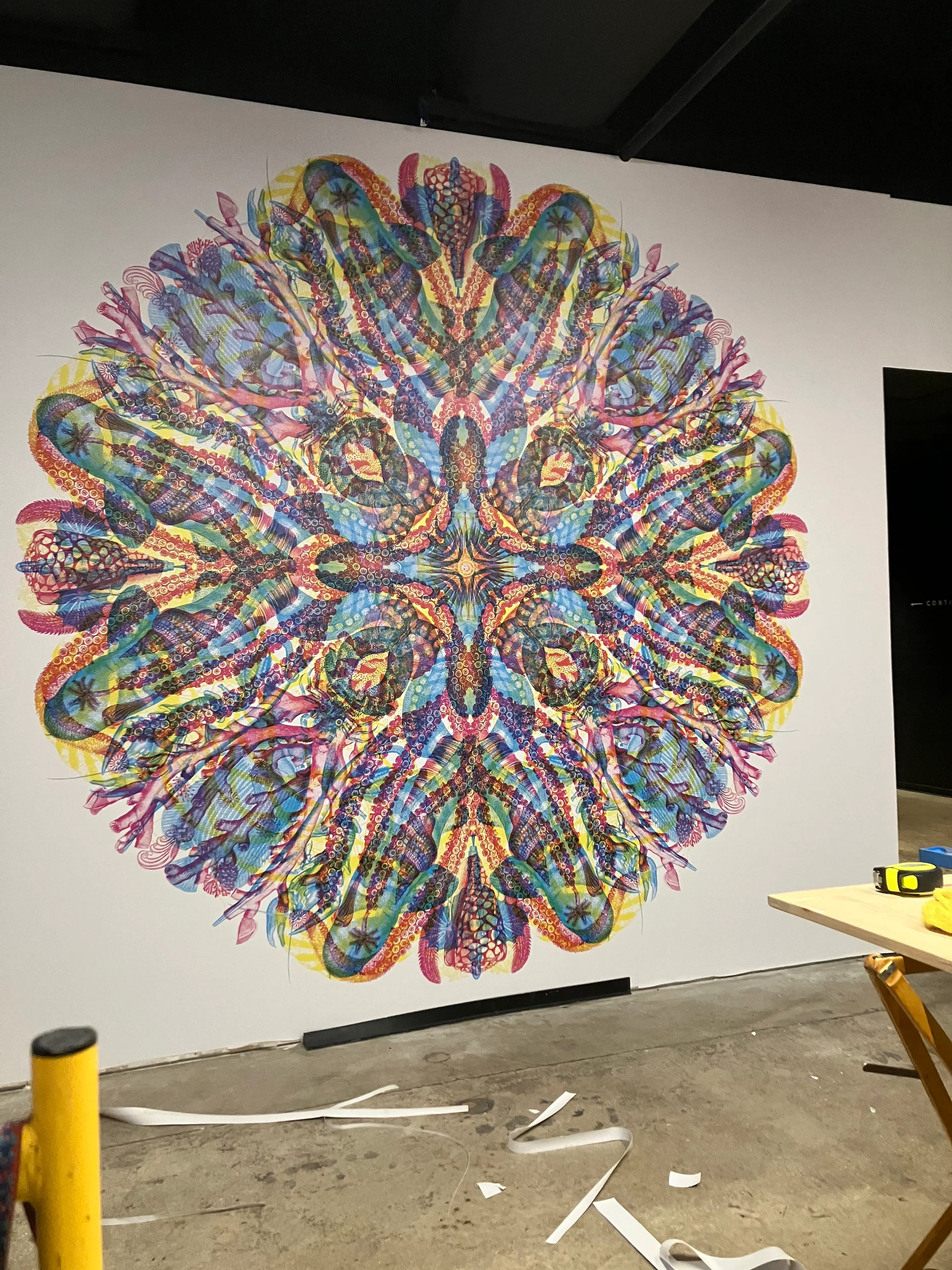 Wallpaper installation by RCO